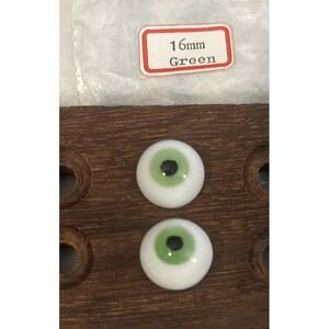 Doll Eyes 16 mm Solid Glass Round Shaped in Green